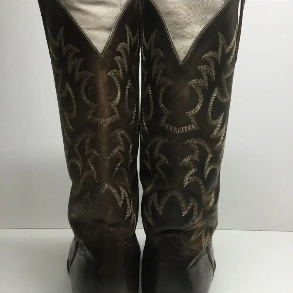 Mis-sized MENS ARIAT  SIZE R 9.5 EE Left 10.5D